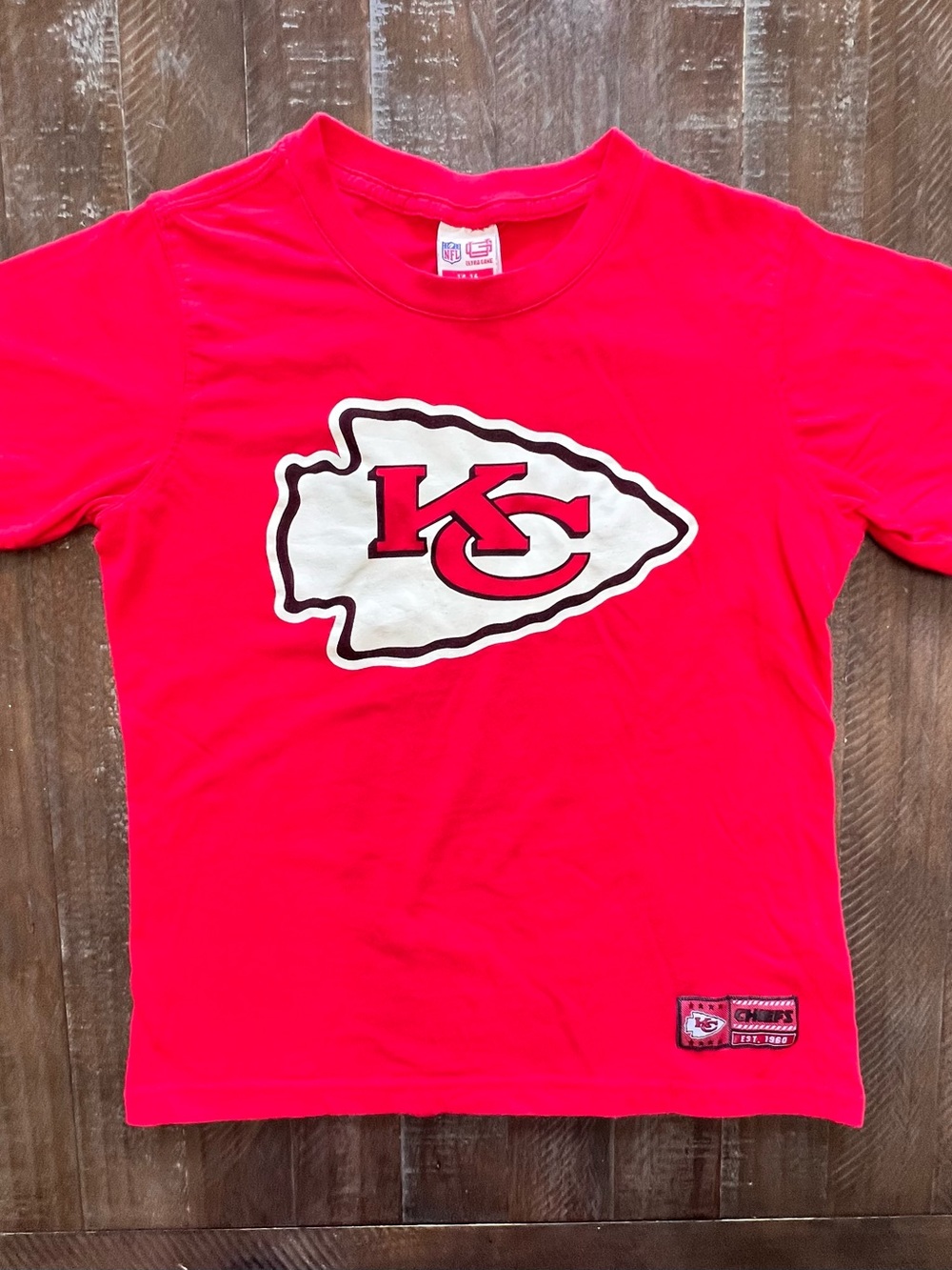 NFL Kansas City Chiefs Red T-Shirt Jersey  Style Youth Size 14 / 16 Ultra Game